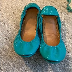 Teal Patent Leather Tieks size 8